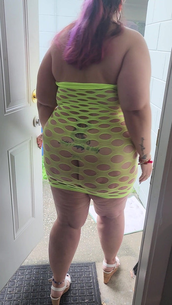 Spreading wide open