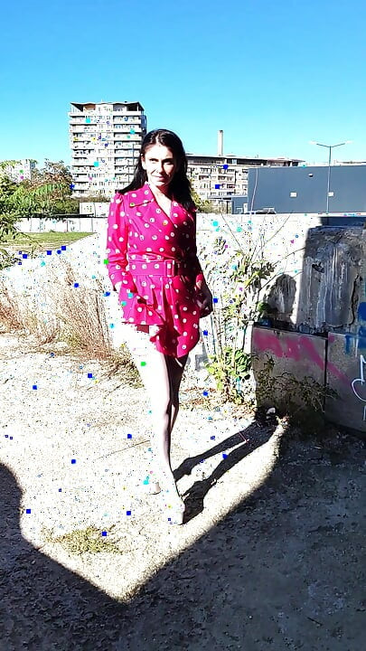 Slave Tih Paw and Suck Deep