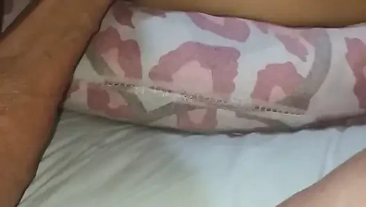 Memek be basahku yang cantik.bahwa istriku dia dipuasin