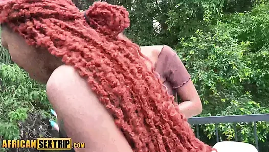 Büyük memeli zenci kızlar ateşli büyük zenci yarağı ırklararası üçlü seks fantezisi gerçeğe dönüşüyor