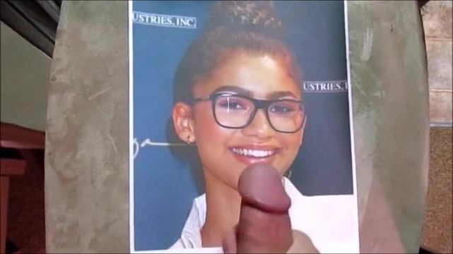 Zenndaya Coleman Cum Tribute 05