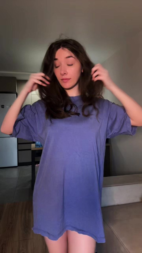 Big Natural Boobs Bounce to Viral Beat in Lingerie