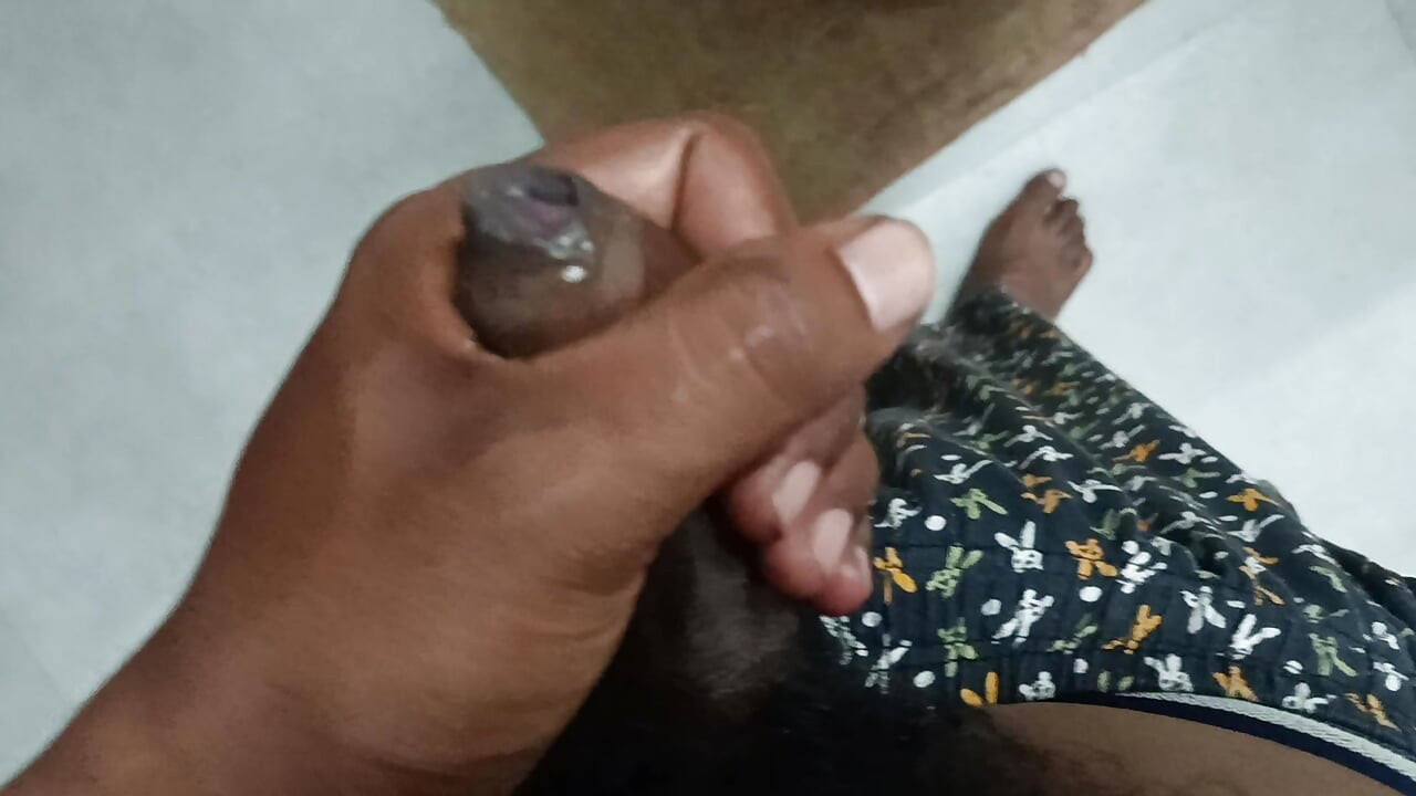 Desi Indian boy stepped in the measures of making masaaj