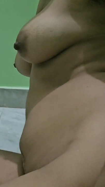 18 years old indian hot girl viral video clips | Clip 1