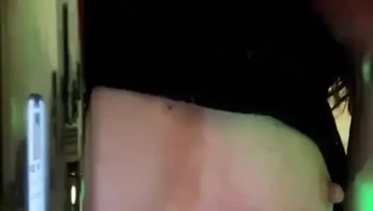 Payudara Lampu Sensual