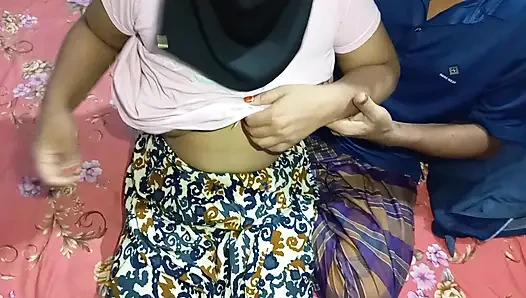 Bangladeşli üniversite öğretmeni ve öğrencisi viral seks mms