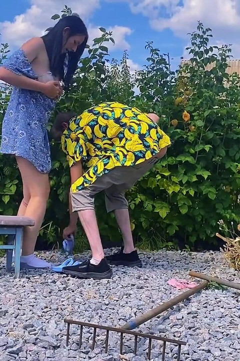 Rough Outdoor Fuck in the Garden While Picking Berries