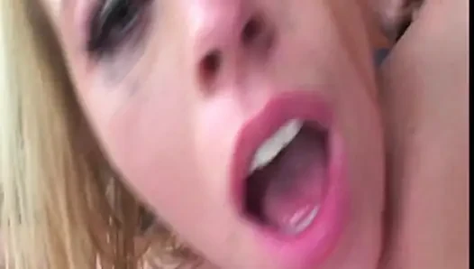 Sie Hatte Schon Immer Ein Auge Auf Seinen Monster Schwanz
