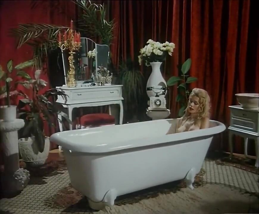 Μια εύθυμη χήρα - Τόμος #01