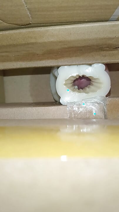 Cum inside homemade silicone pussy 3