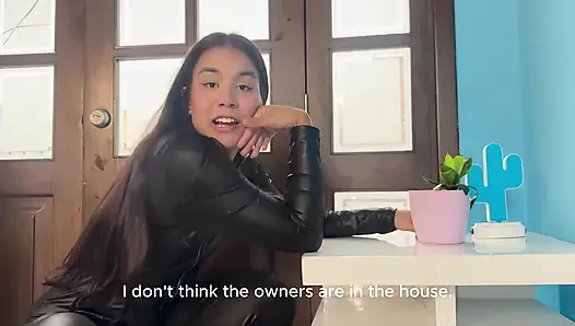 Giantess Thief