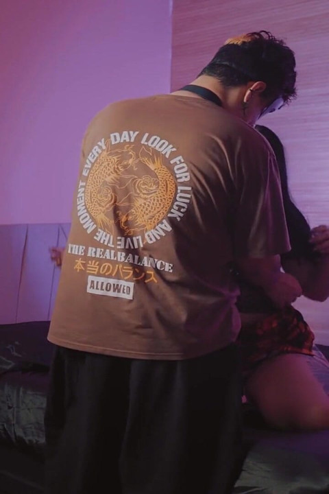 Fake Agent Fucks a Big Ass Mature During Photo Shoot