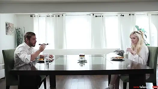 Keinginan perawan Zerotolerancefilms - adegan 4