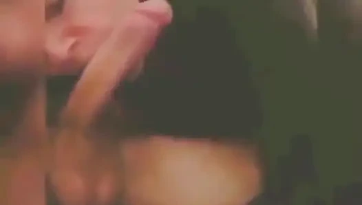 Das Mädchen Weiß, Wie Man Einen Großen Schwanz Lutscht