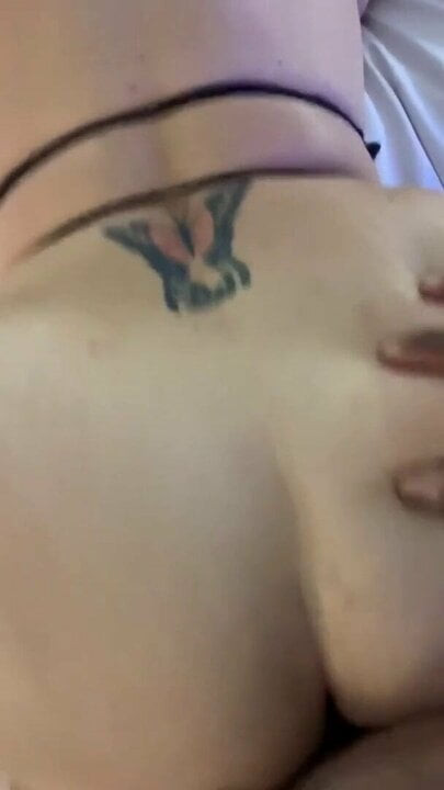 Thick Milf wanted creampie