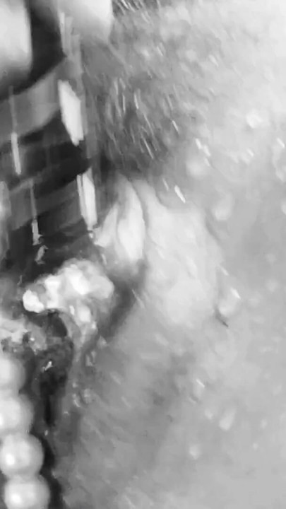Behaarte deutsche MILF mit langen Schamlippen zeigt dir ihren NS-Squirt und pisst nach NS-Compilation-Sex | Clip 1