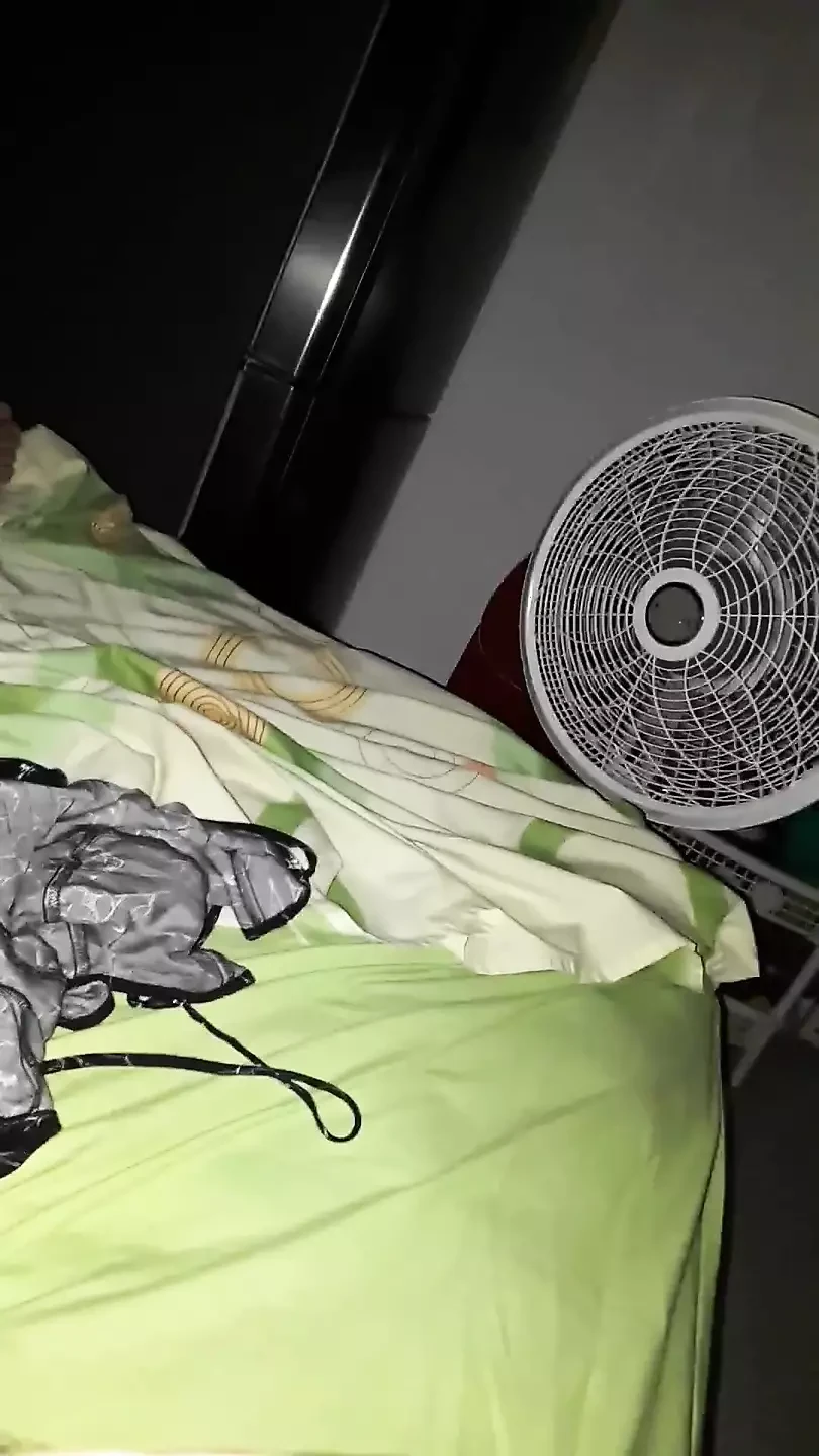 This is how I receive my HUSBAND in the house