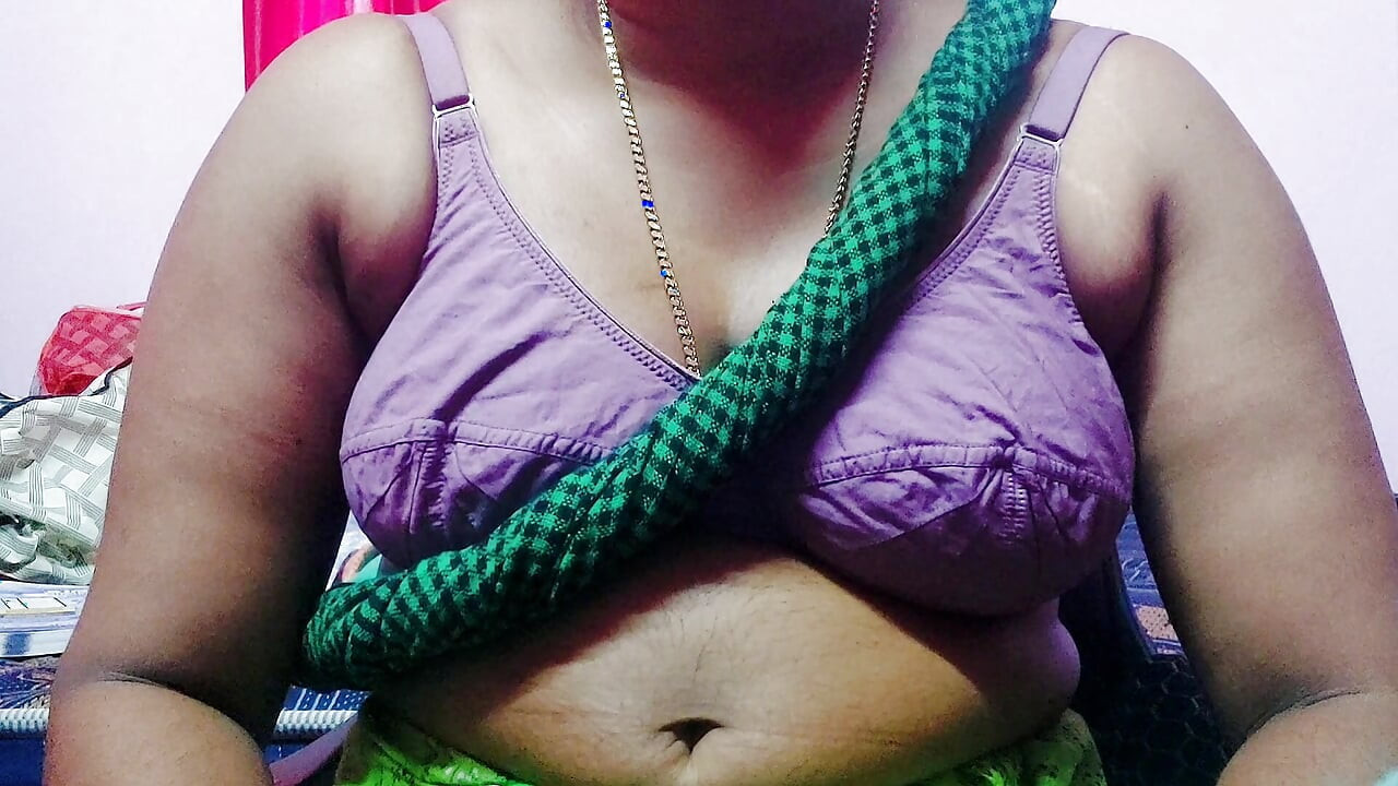 Desi step-aunty sex with husband's brother