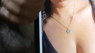 Neha Sharma сексуальный трибьют спермы на большом черном члене