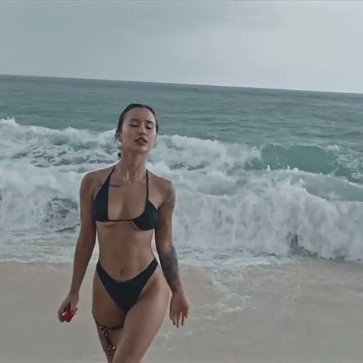Sanktor - Skinny Tattooed Teen Masturbates on the Beach