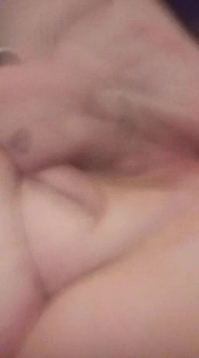 Fuck buddy rubbing her clit 2