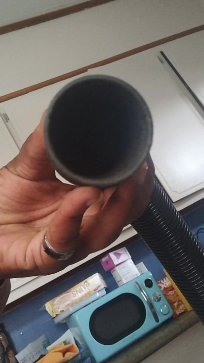 Mitchell Clayton aka Mr Majic aka Chef Clayton aka Humble Legend dostarczający wkład niektórych prawdziwego mleka orzechowego. | Klip 2