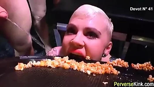 eat piss Popcorn