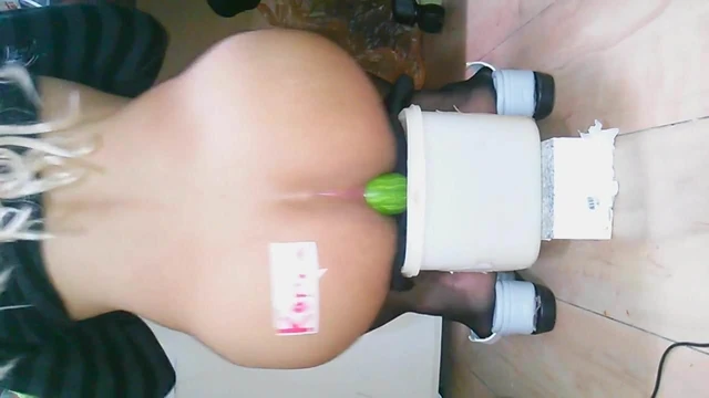 Asiansissy riding