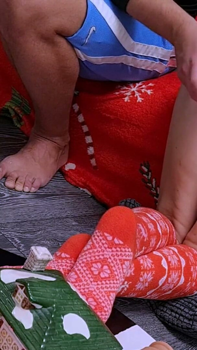 How To Celebrate The NEW YEAR RIGHT) Her GIFTS are Here | Clip 2