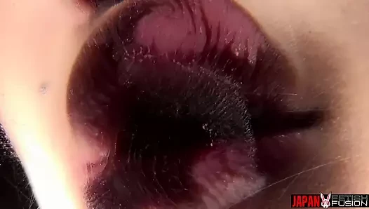 POV Virtual Tongue Kiss: Misaki Yumeno’s Raw and Intense Deep Kiss
