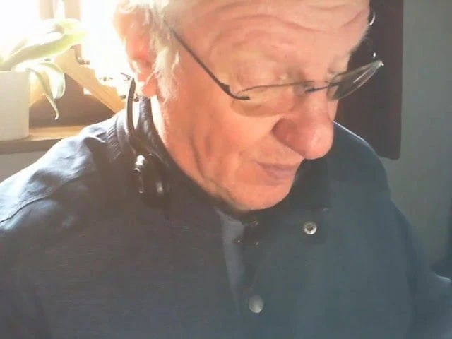 68 yo staight man from Belgium