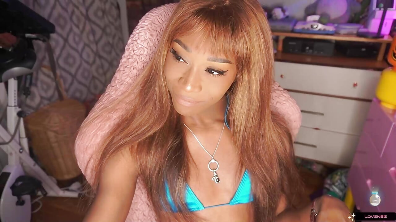 ebony trans girl Vanniall edges for two hours in a tiny blue bikini - ending in a HUGE self facial! full webcam show