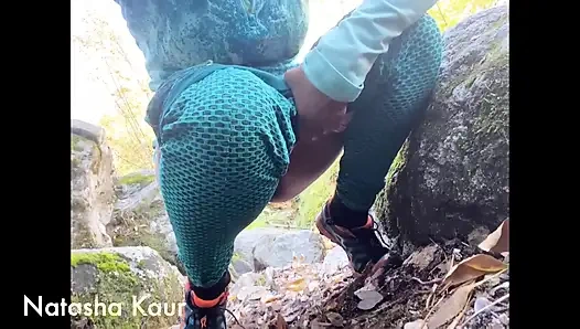 Подборка писсинга 3: Писсинг на улице, в душе и многое другое