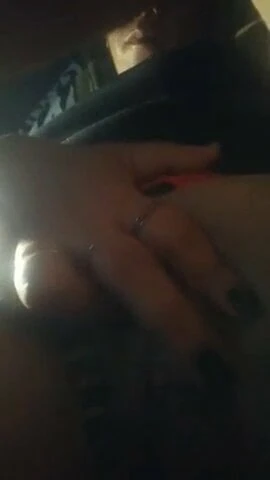 Deena masturbating