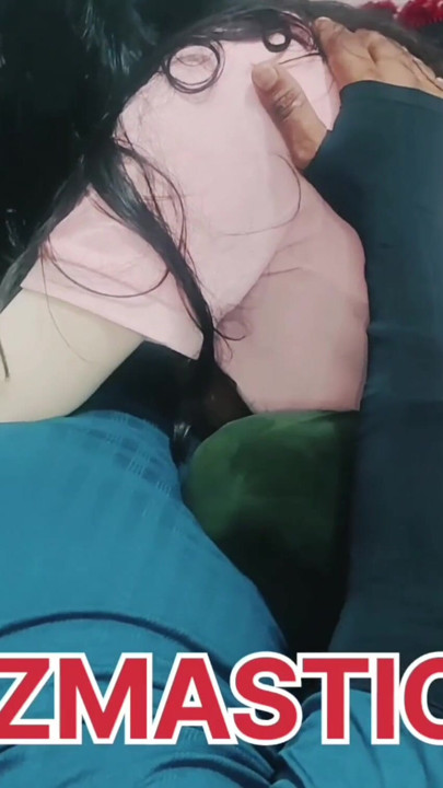 Hot bhabhiji Ne chocolate lagakar Mera land chusa | Clip 2
