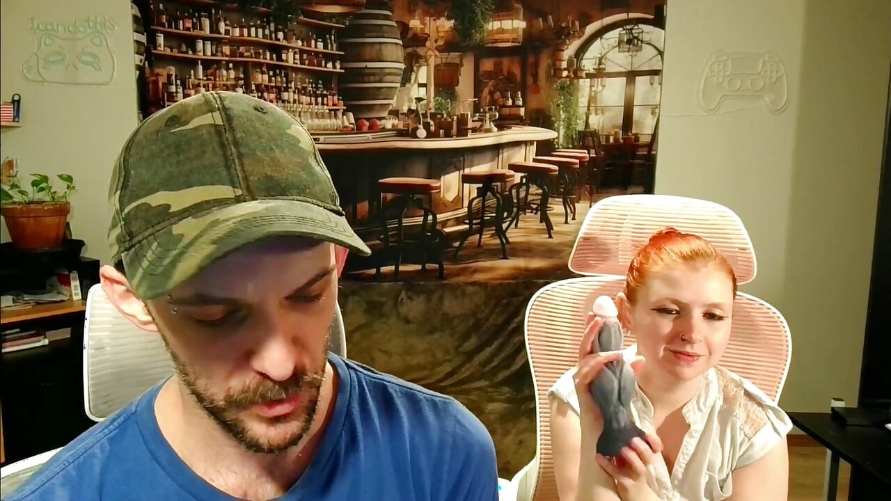 Aimengyingaizimo paksu fantasiadildo unboxing ja masturbaatio