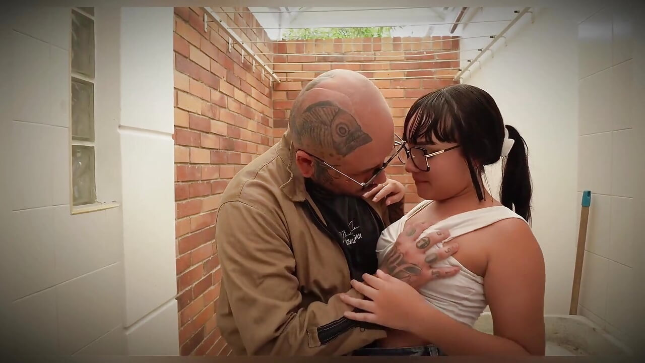 I Didn't Know That the Plumber Had Such a Big Tool and with My Stepmother We Took Advantage of It