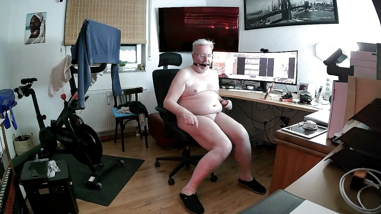 Sissy Slave Matthias - 11