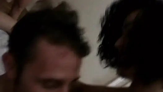 Nymphomaninnen aus frankreich wurden in anal dreier geritten