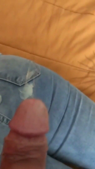 We masturbate with my sister-in-law, cum on ass | Clip 3