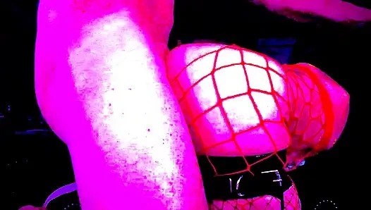 Ehefrau hure somemore in den hals gefickt