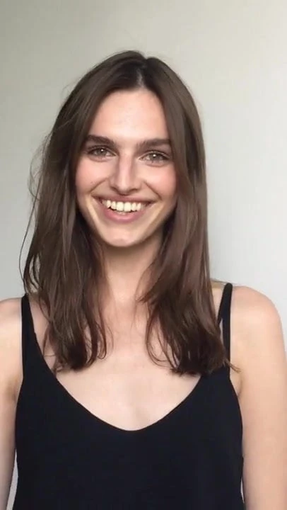 Casting - Intro and catwalk - Tall slim brunette w long legs