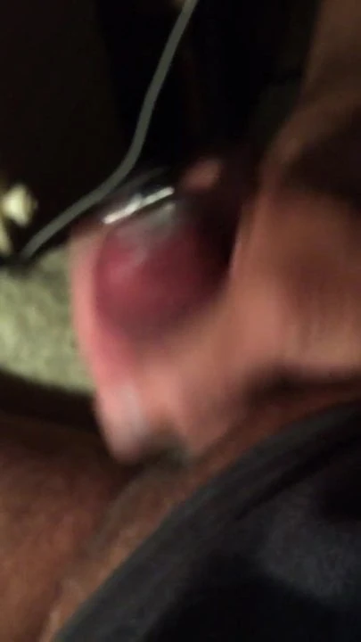 Jacking to porn