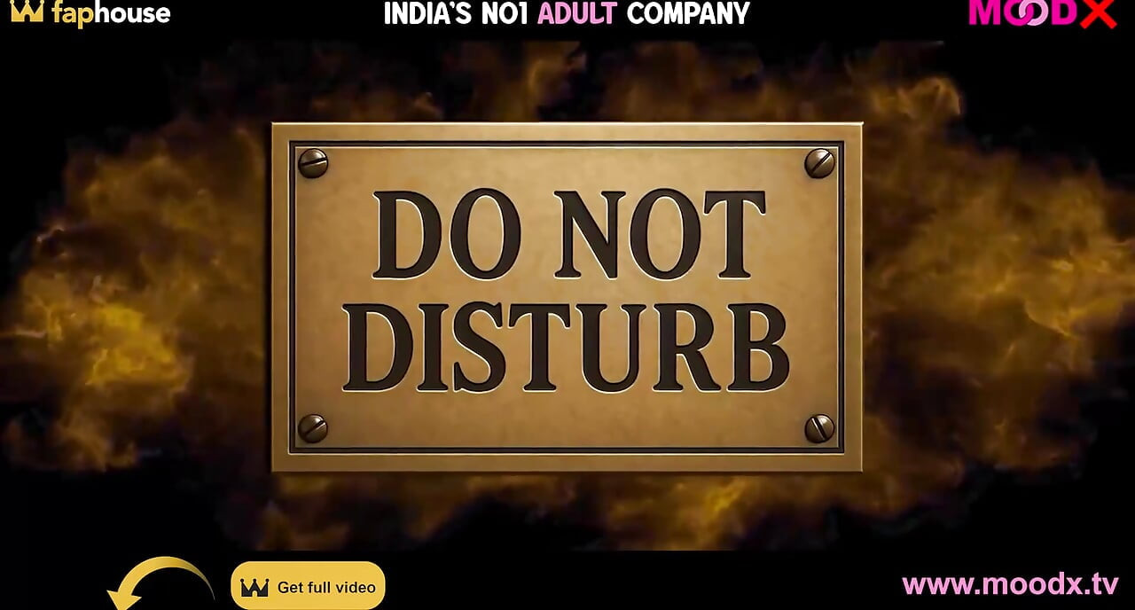 Young Indian Girls and Boys Visit the Hotel Room and Enjoying Sex