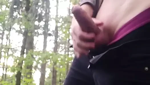 ormanda boşalmak
