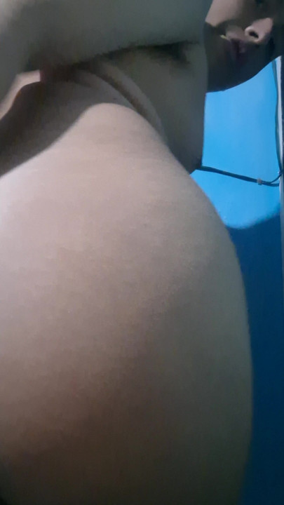 Showing my big ass