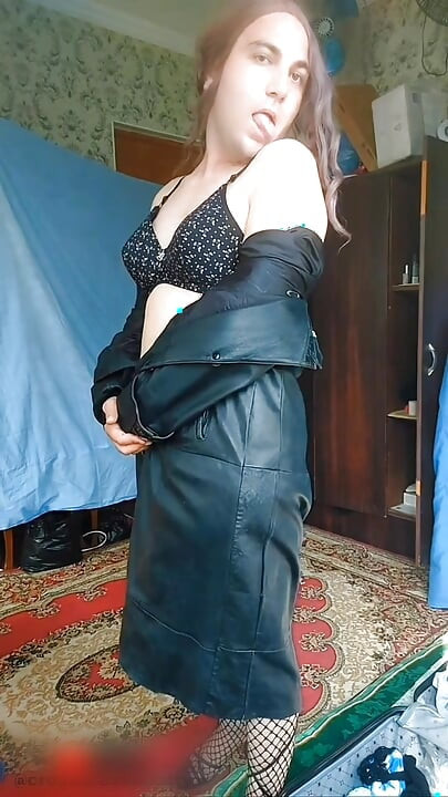 Yuppalino Heat Burns In The Shadows