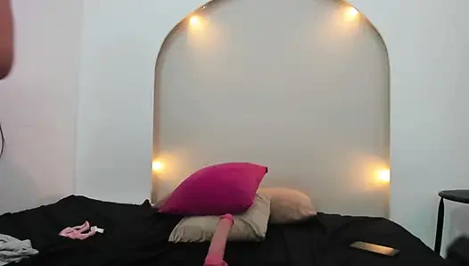 Hot Latina with a big pussy gets turned on and masturbates waiting for a cock to break her waiting for a cock to break it part 5