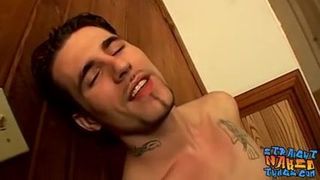 Straight guy likes to talk while jerking his cock off