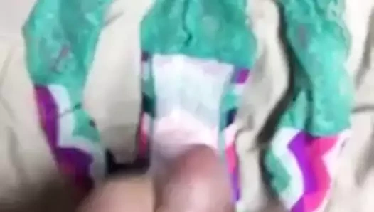 twinks içine külot